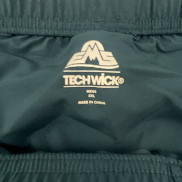 EMS NWT Men's Techwick Elemental Shorts XXL Midnight Navy Athletic Performance - Picture 5 of 7